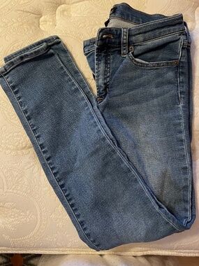 VERY GOOD Women’s J.Crew Merchantile Skinny Straight Jeans Size 27